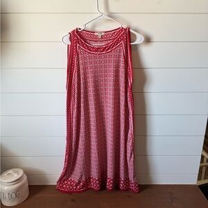 Red Sleeveless Dress